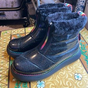 Tom’s glitter rainbow boots NWT no box